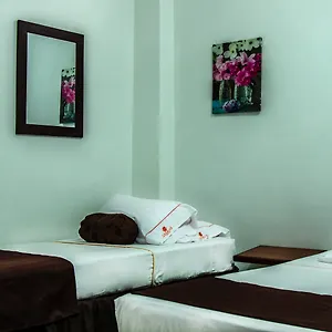 casa-10.colombiamedellinhotels.com/
