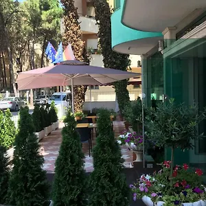 **** Hotel Western Star Albania